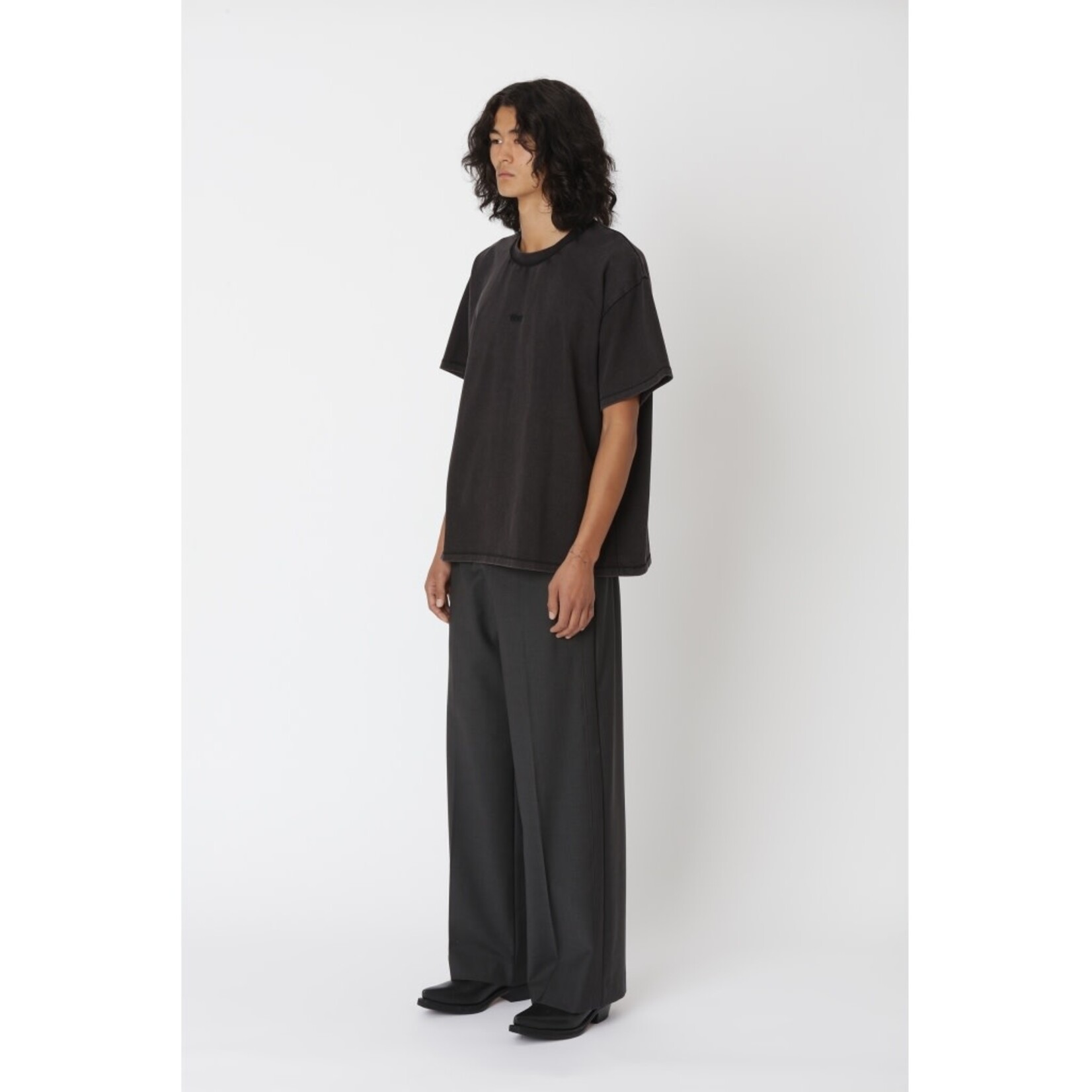 Won Hundred Won Hundred Staff boxy Tee washed black