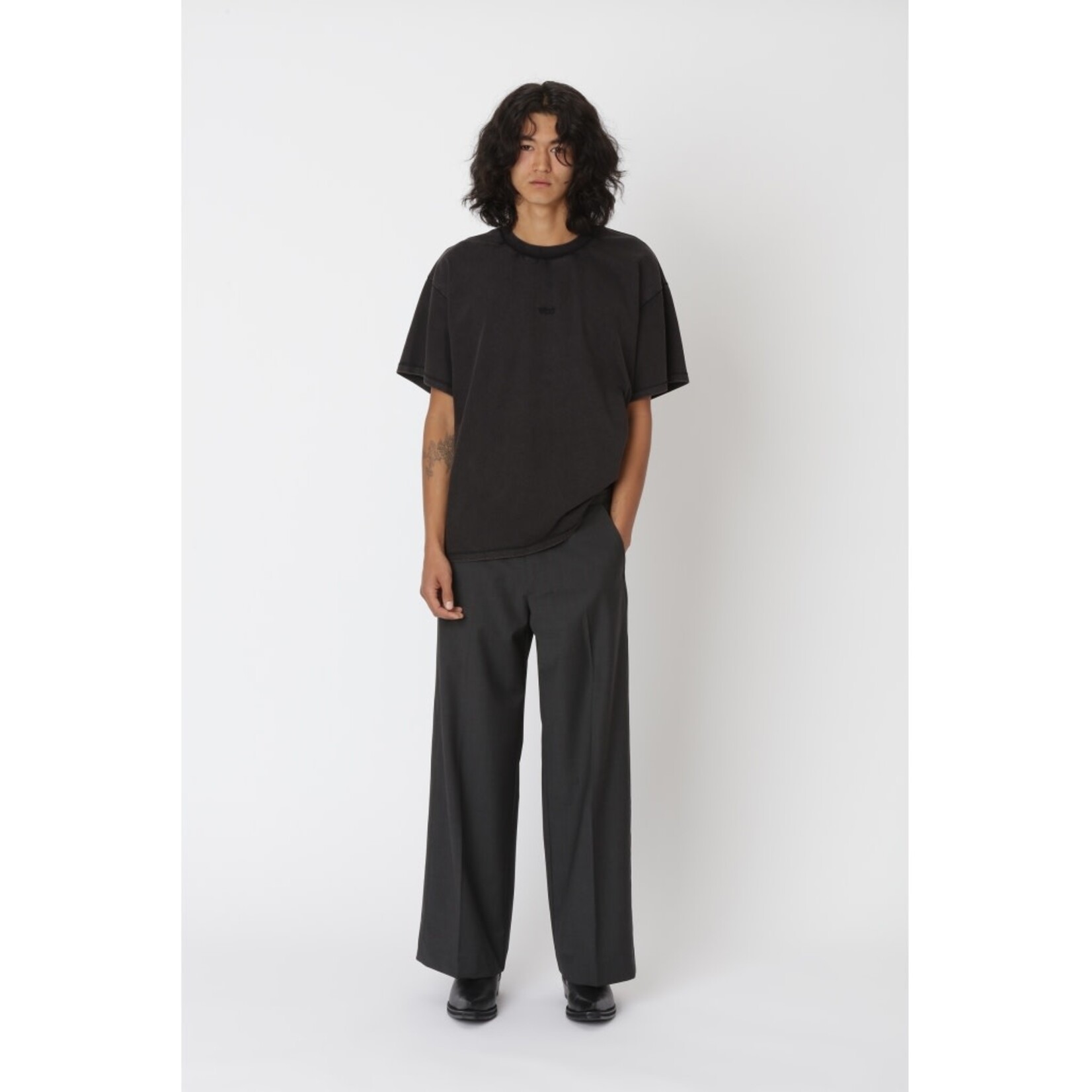 Won Hundred Won Hundred Staff boxy Tee washed black