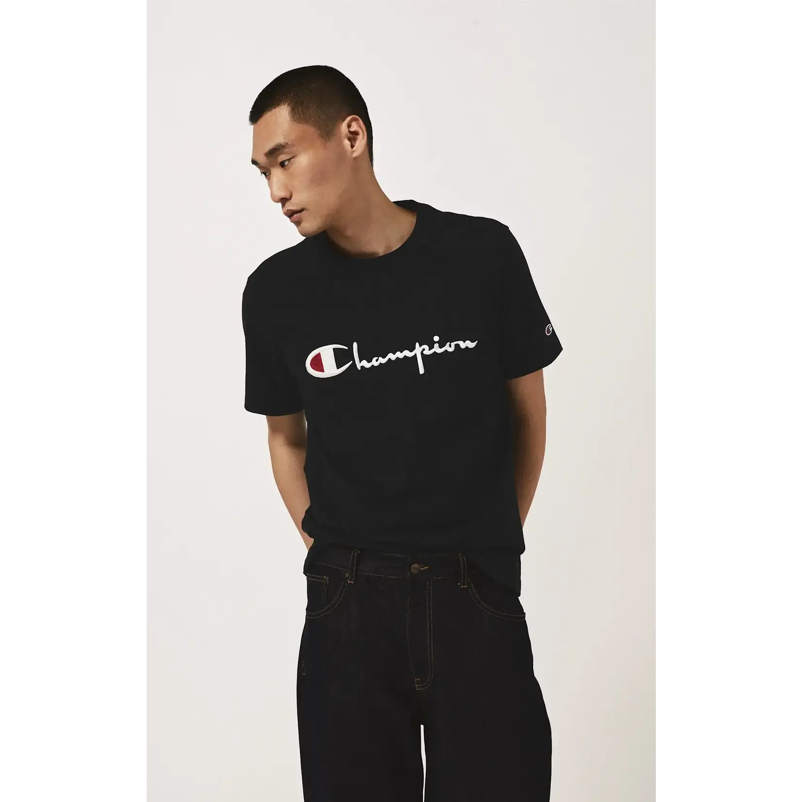 Champion Champion 221339 ss logo Tee black