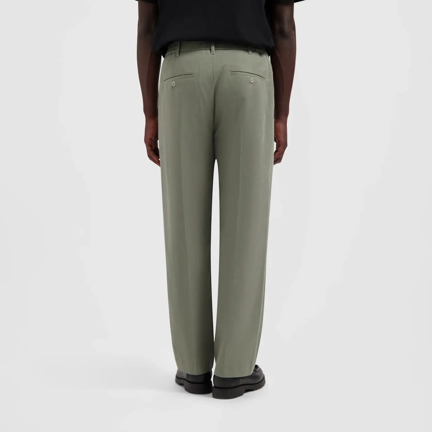 Olaf Hussein Olaf Regular Pleated pant smokey olive