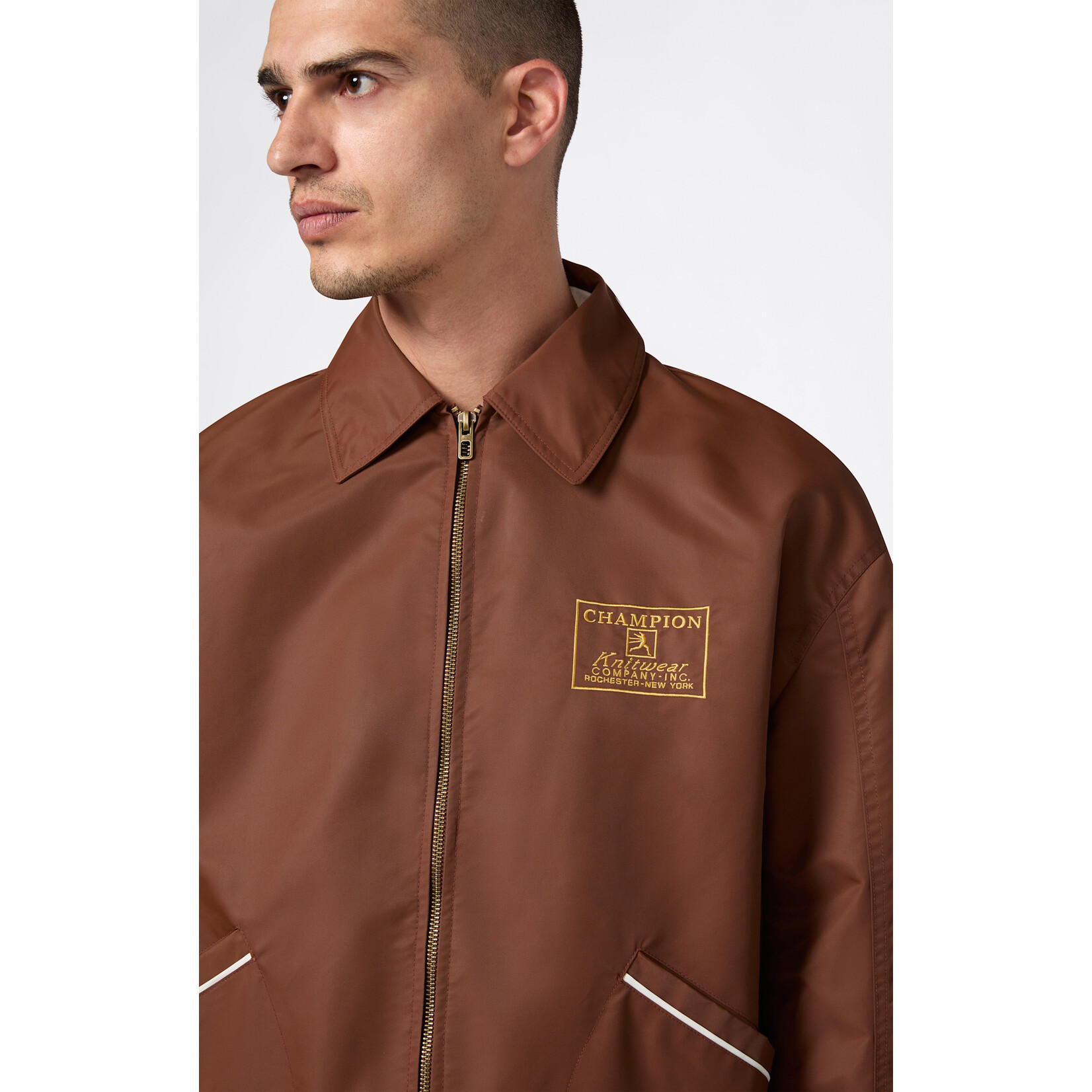 Champion 221877 Jacket brown
