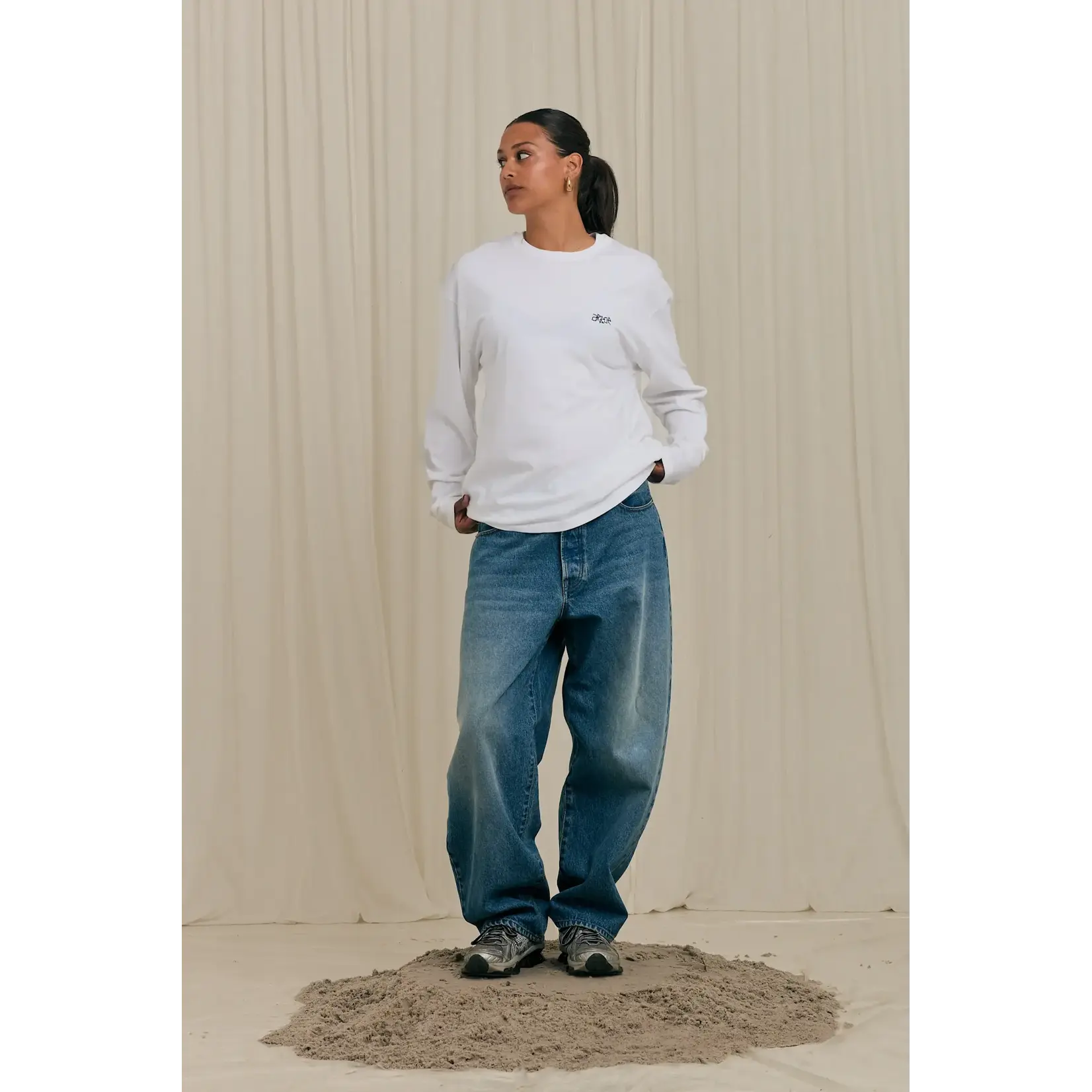 Arbor Antwerp Arbor Antwerp White Lotus longsleeve