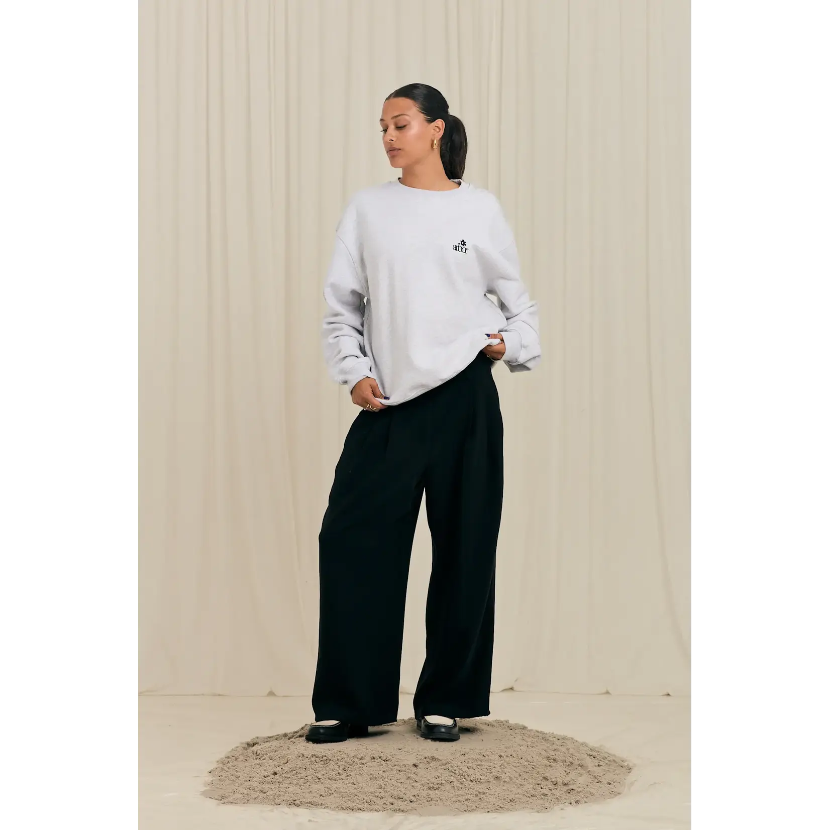 Arbor Antwerp Arbor Antwerp Flower Garden crewneck