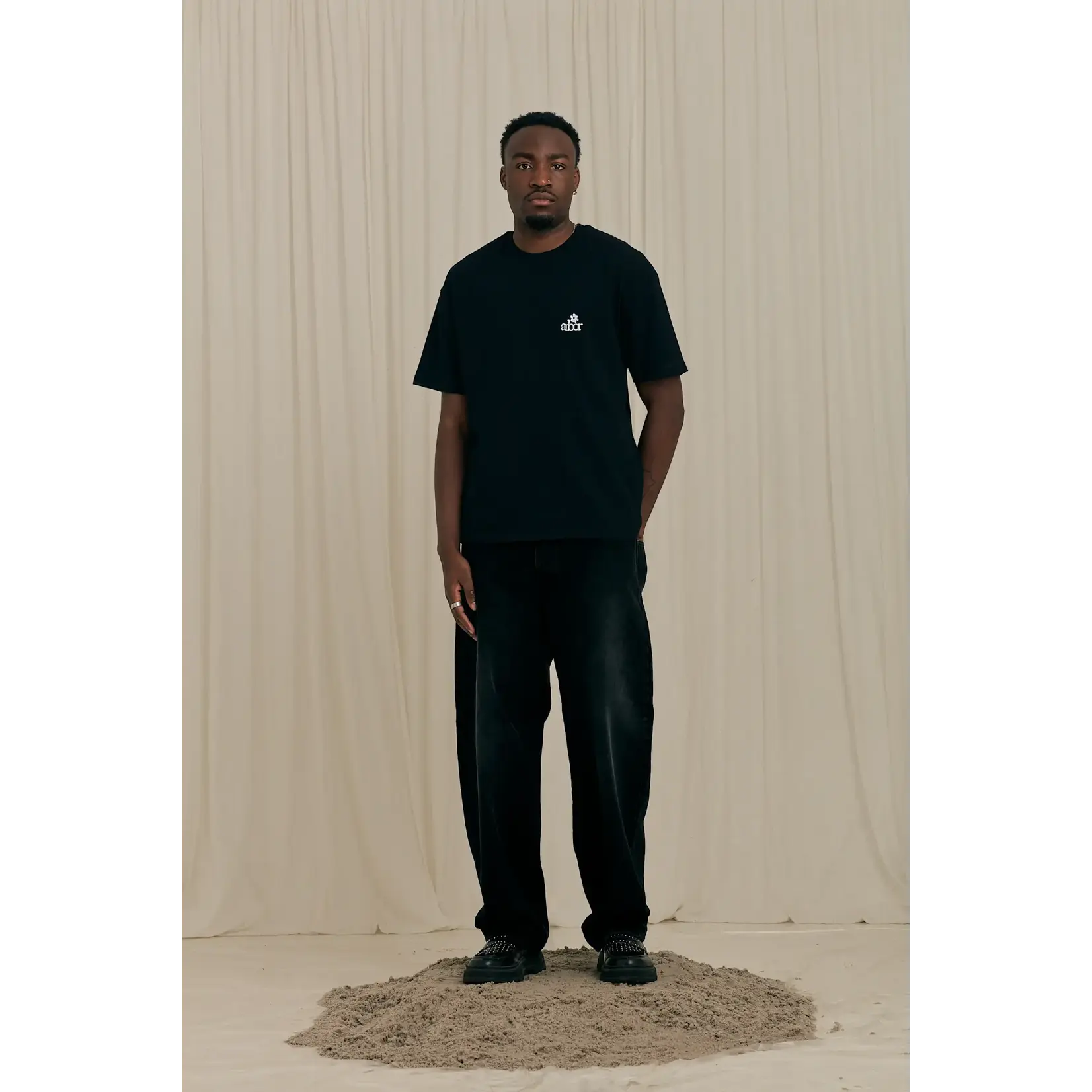 Arbor Antwerp Arbor Antwerp T-shirt Mini Flower Black