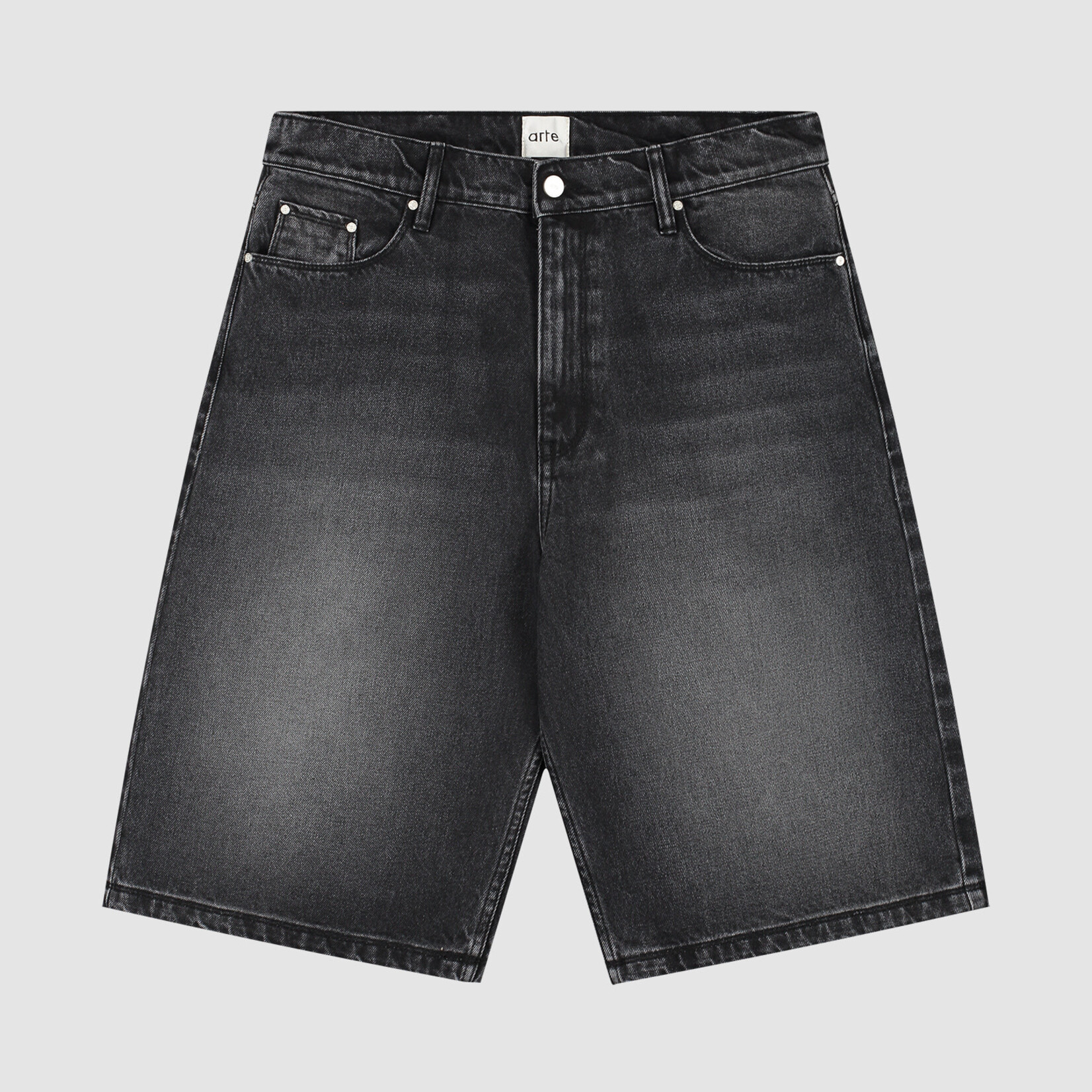 Arte Arte Round Pocket Denim Short Fade Black