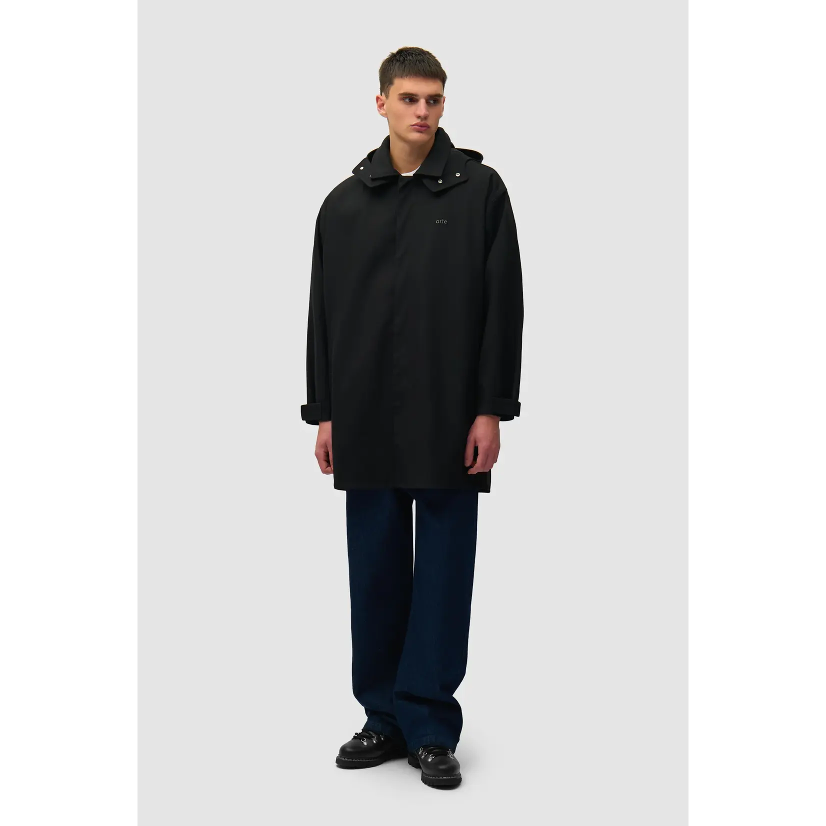 Arte Arte Linen Coat Black