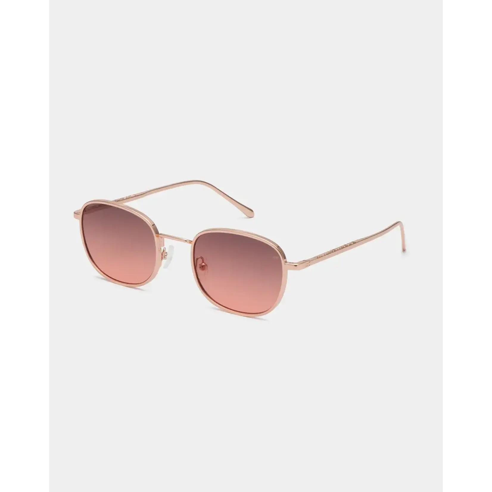 A. Kjaerbede A. Kjaerbede Hello rosegold