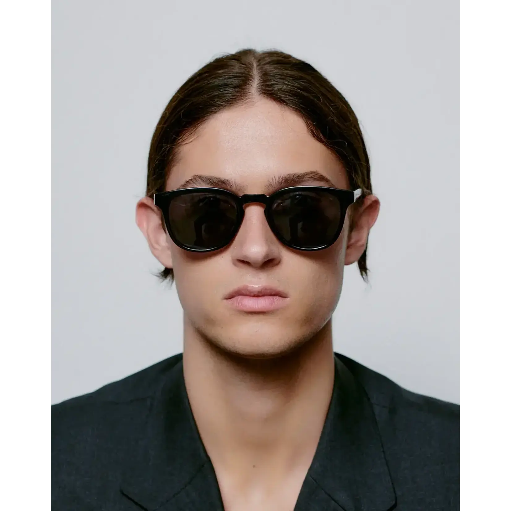 A. Kjaerbede A. Kjaerbede Bate Black