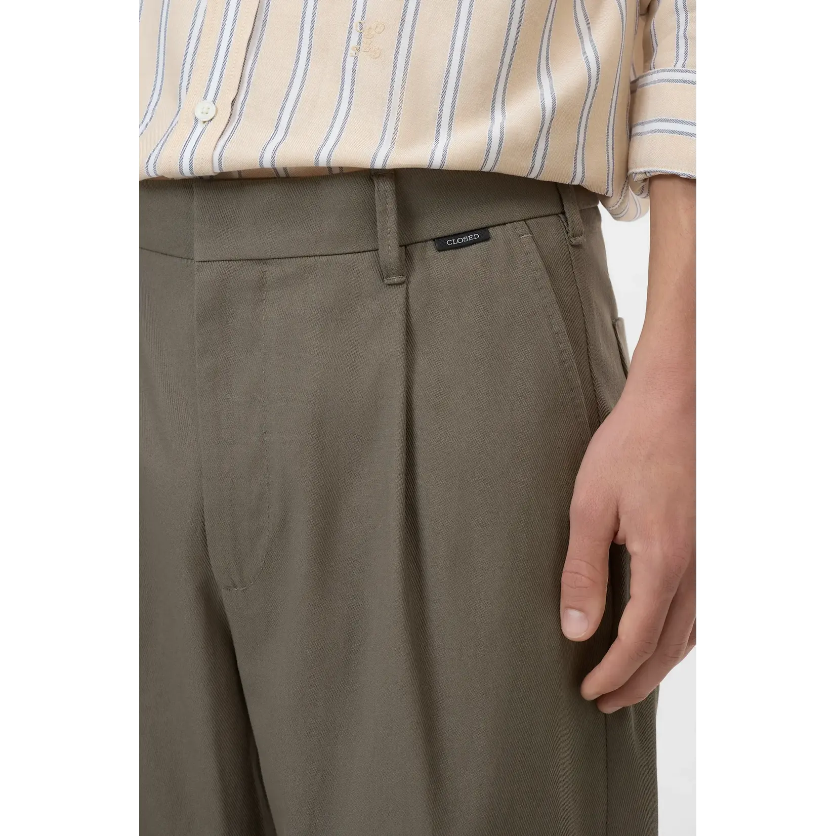 Closed Closed Blomberg Straight 167 Smokey Grey