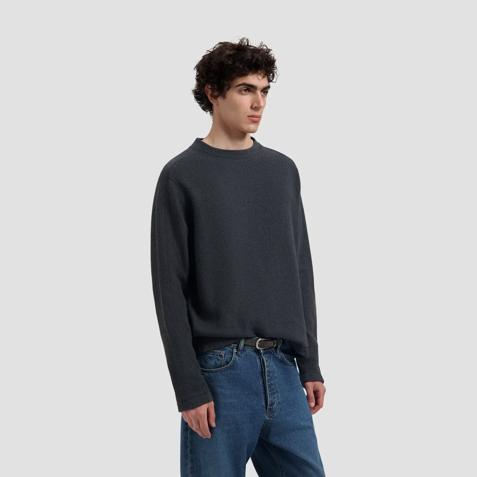 Olaf Hussein Olaf Waffle crewneck charcoal