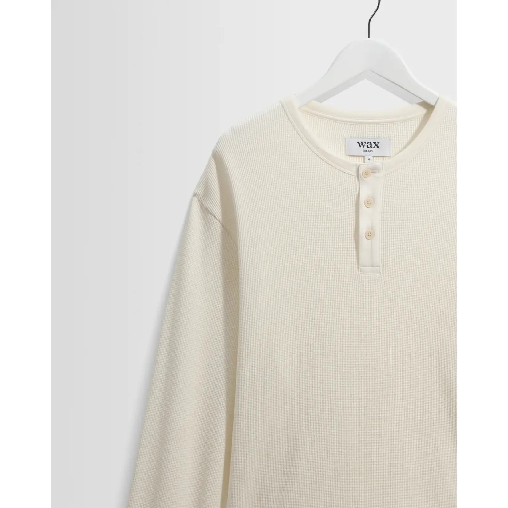 Wax London Wax London Caleb Henley LS waffle Tee ecru
