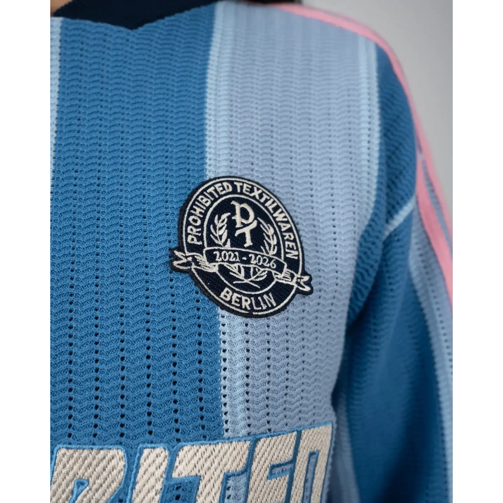 Prohibited Prohibited Striped Team knit light blue