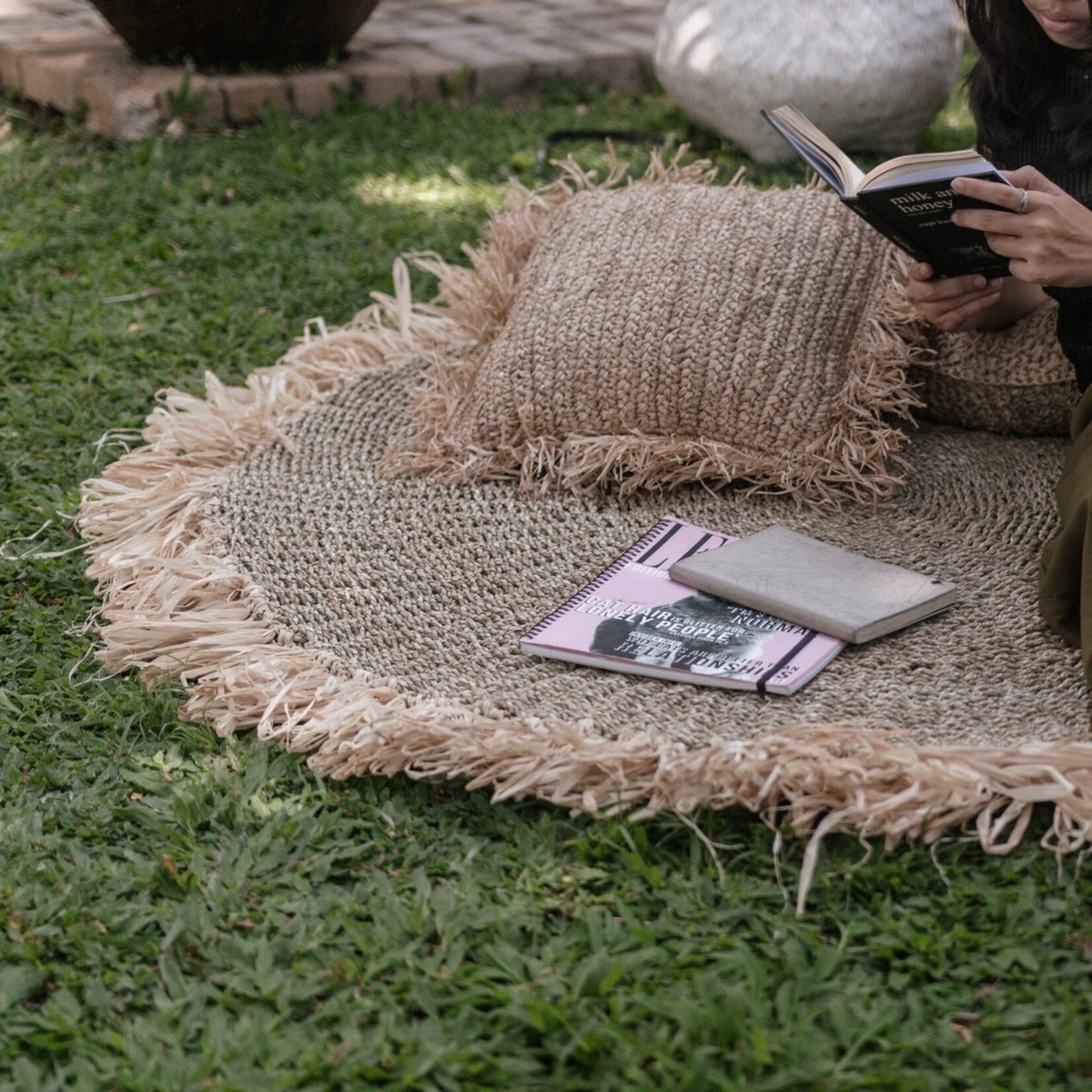 Soeji 100/120 cm Rond Zeegrastapijt | Vloerkleed met Kwastjes DASA (2 maten)