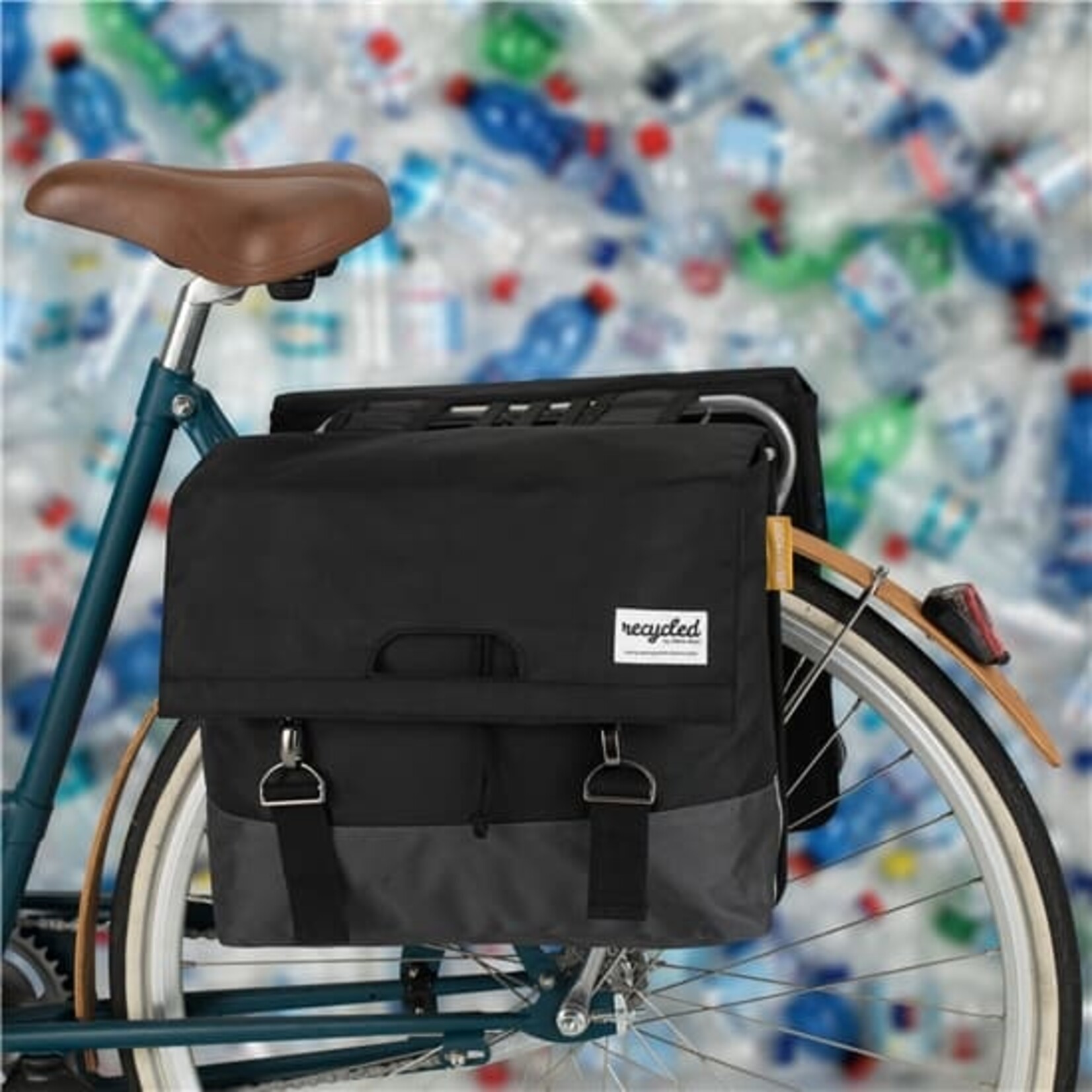 Urban Proof Urban Proof dubbele fietstas van gerecycled PET - Double XL - 55L  zwart/grijs