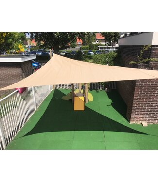 ZONZ Schaduwdoek ZONZ ongelijkzijdige driehoek