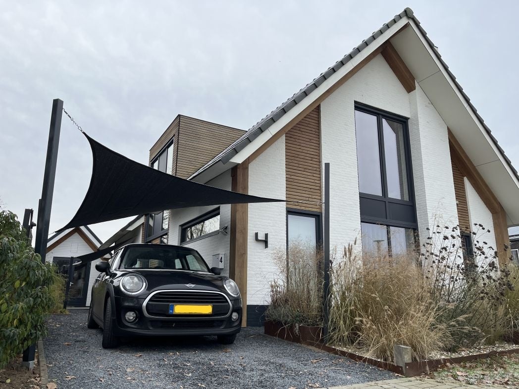 Een schaduwdoek boven je auto is een echte eyecatcher!