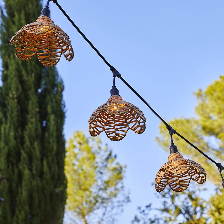 Decoratieve buiten sfeerverlichting