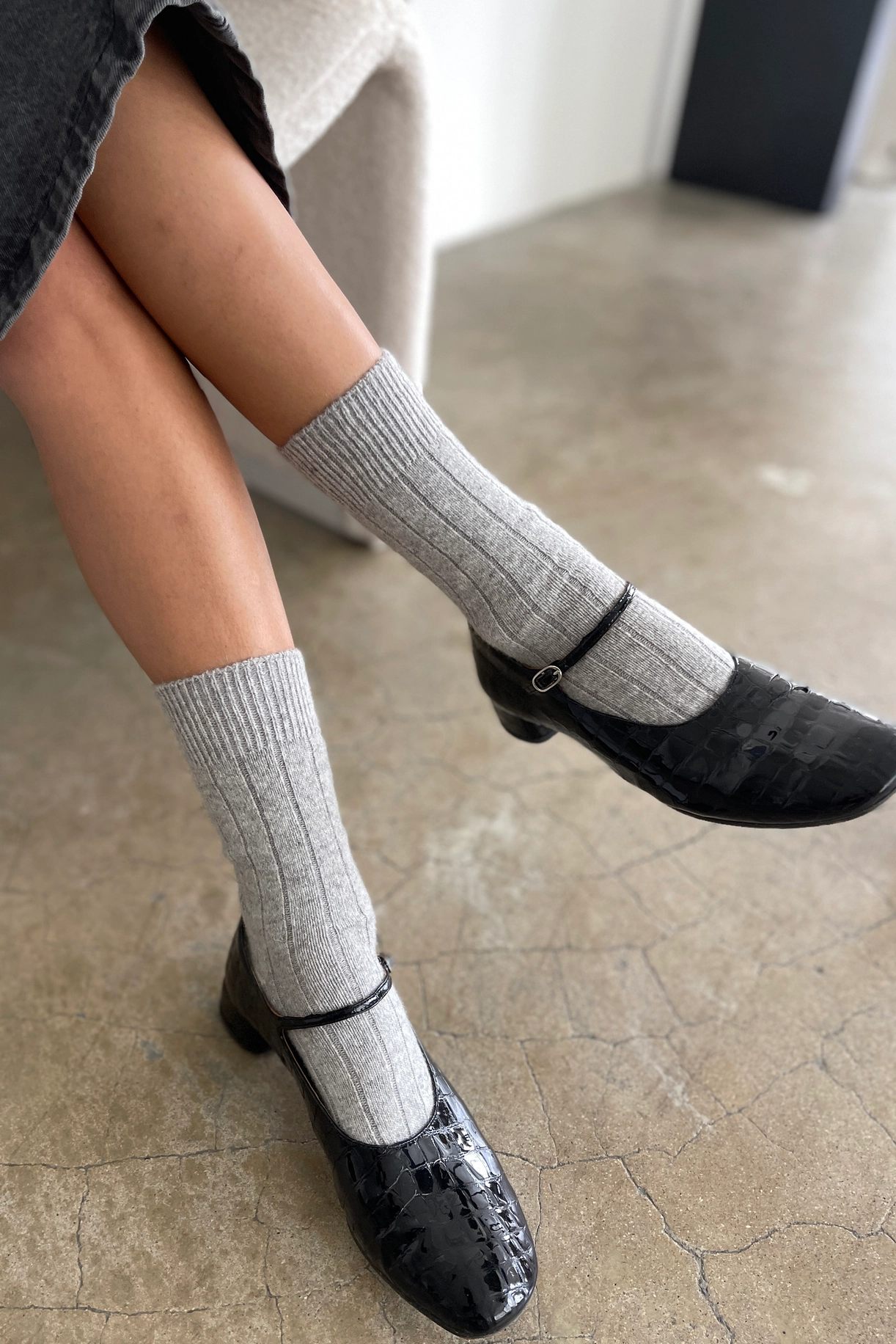 Le Bon Shoppe Classic Cashmere Socks Grey Melange