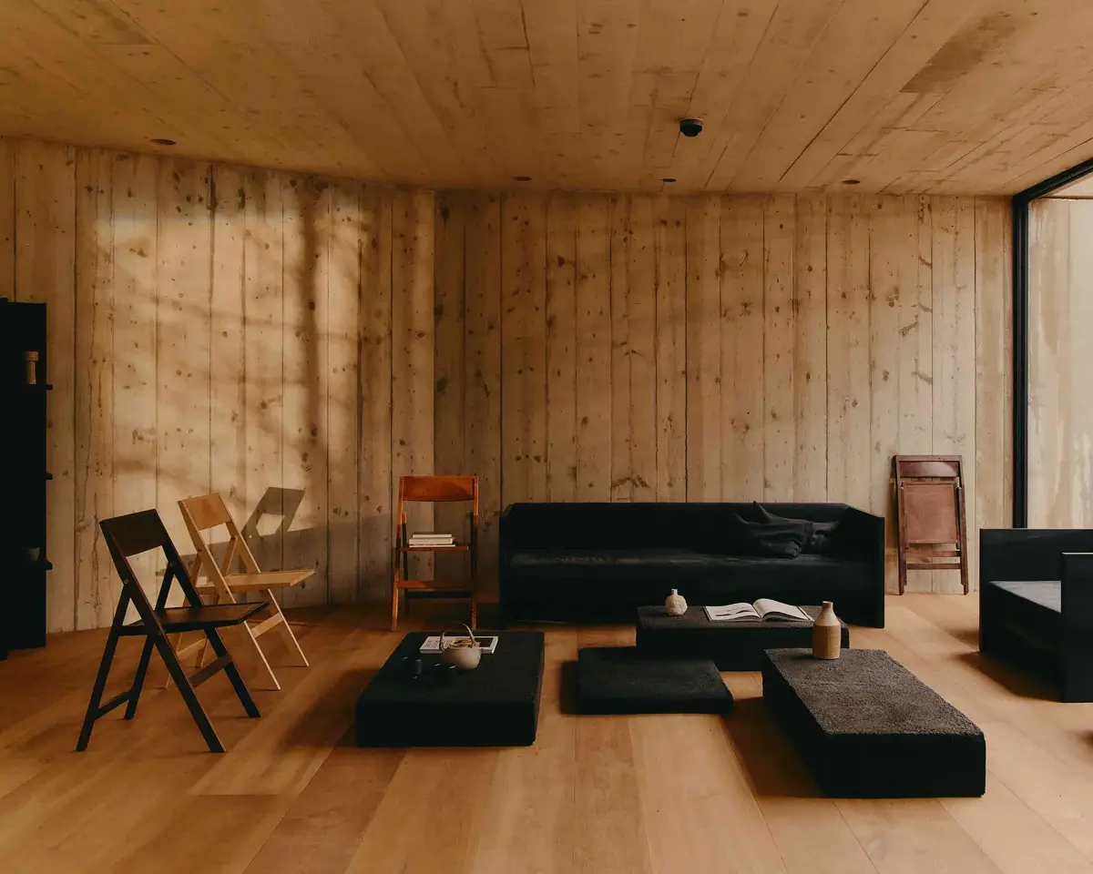 Frama Folding Flat Chair - Warm Brown Birch