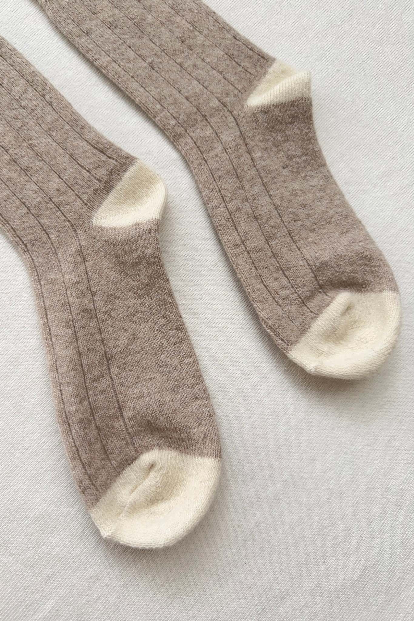 Le Bon Shoppe Classic Cashmere Socks Fawn