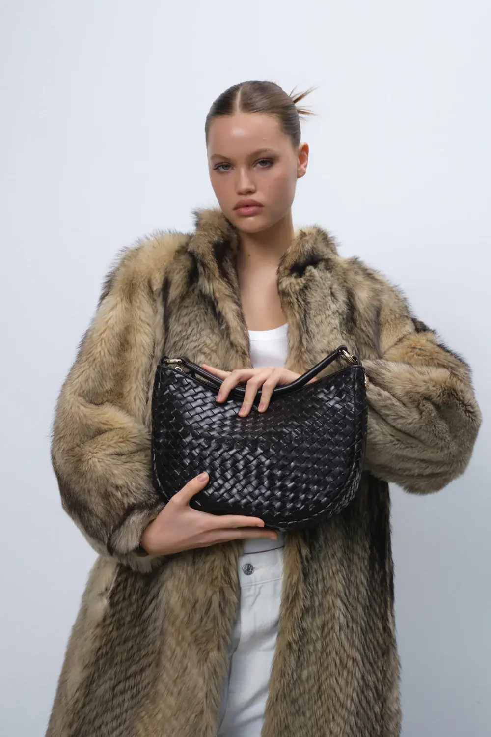 Adax Salerno shoulder bag Marlin Dark Brown