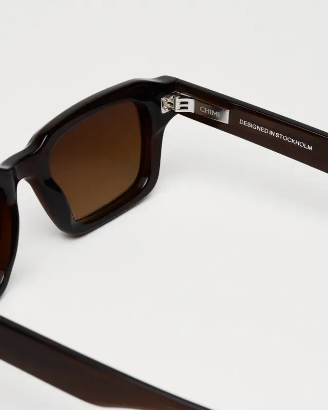 Chimi 03 Brown