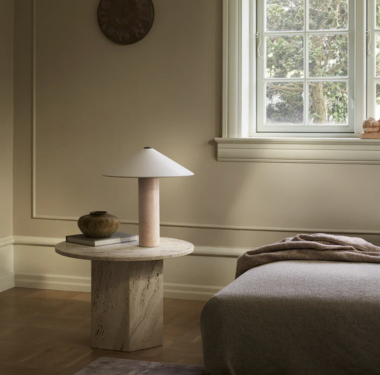 LYFA Table Lamp Futé 400 Ceramic