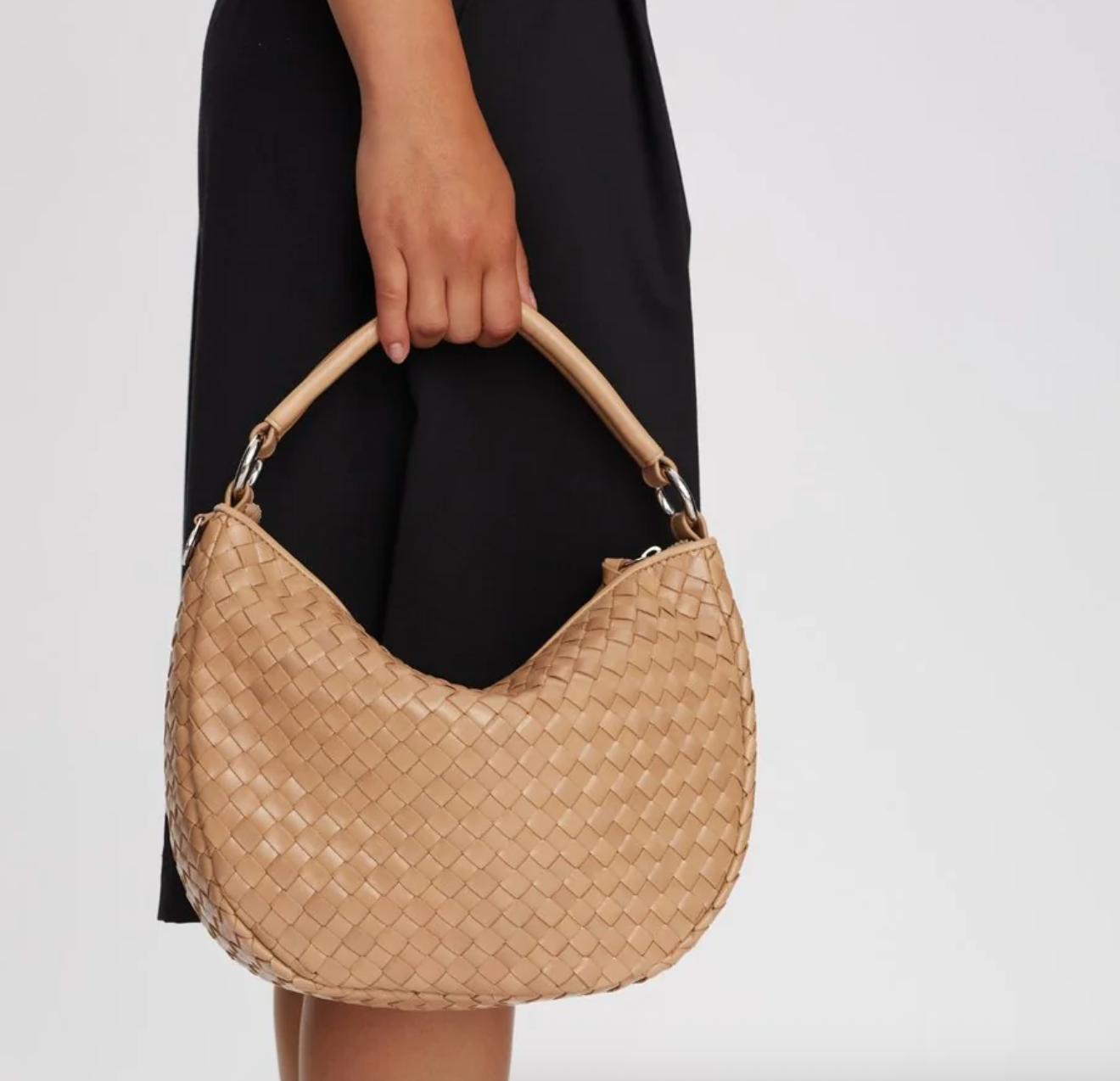 Adax Salerno shoulder bag Marlin Sand