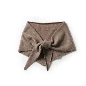 Studio Alter Triangle scarf Taupe 100% cashmere