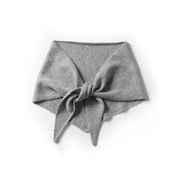Studio Alter Triangle scarf Grey 100% cashmere