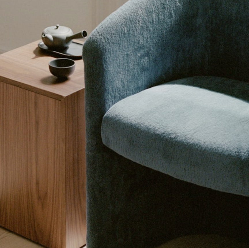 New Works Mass Side Table w. Drawer Walnut