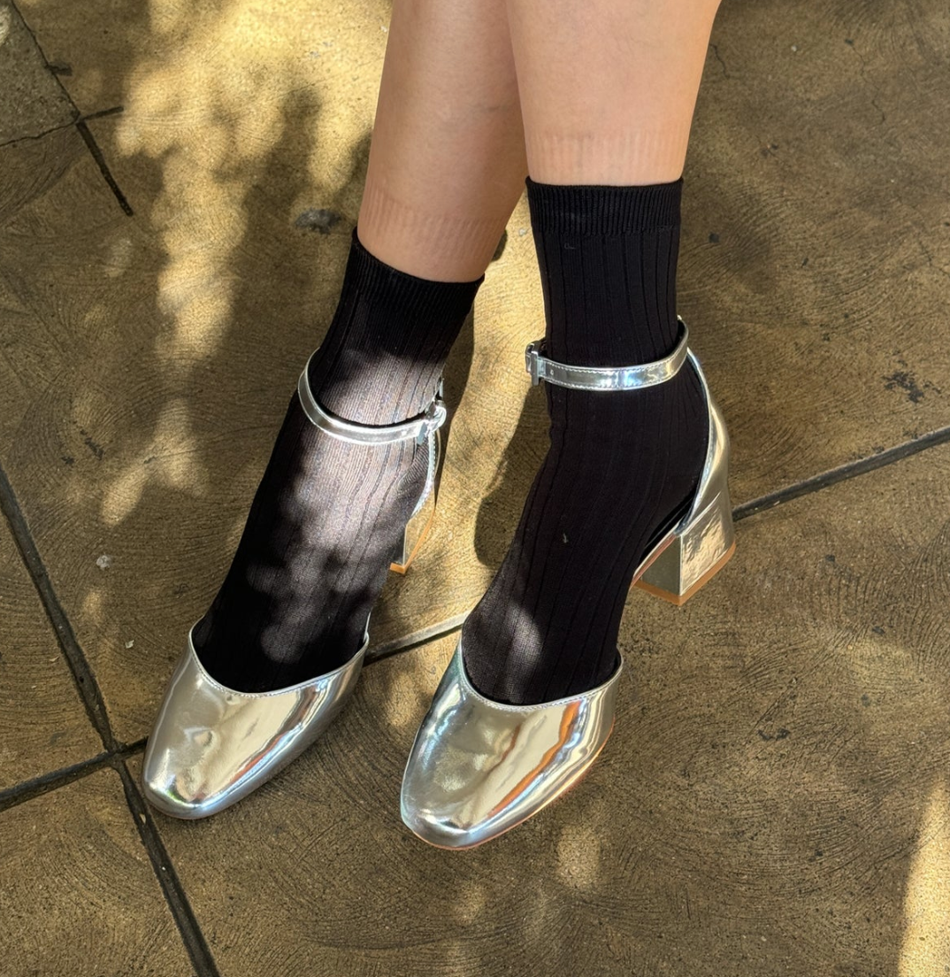 Le Bon Shoppe Her Socks True Black