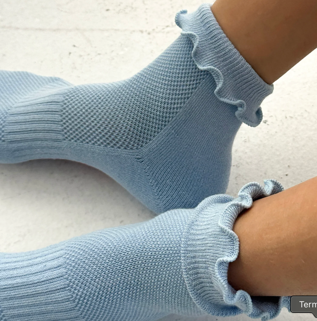 Le Bon Shoppe Ruffled Hugger Crew Socks - Periwinkle / Red