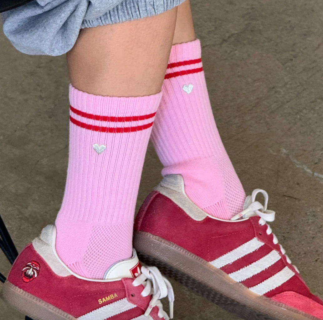 Le Bon Shoppe Embroidered boyfriend socks  Amour Pink + heart