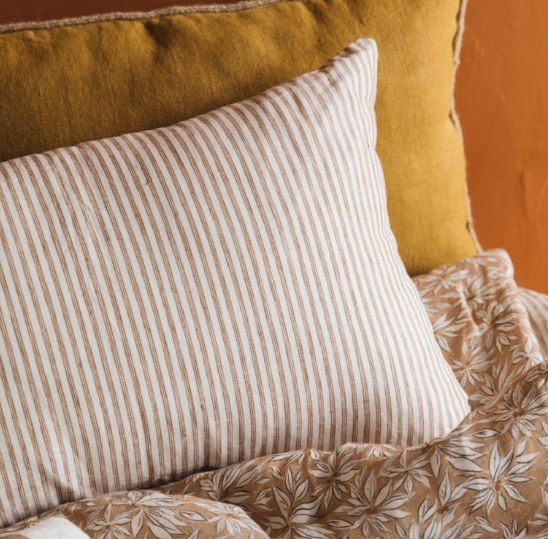 Gabrielle Paris Cushion Cafe Milk 40x65