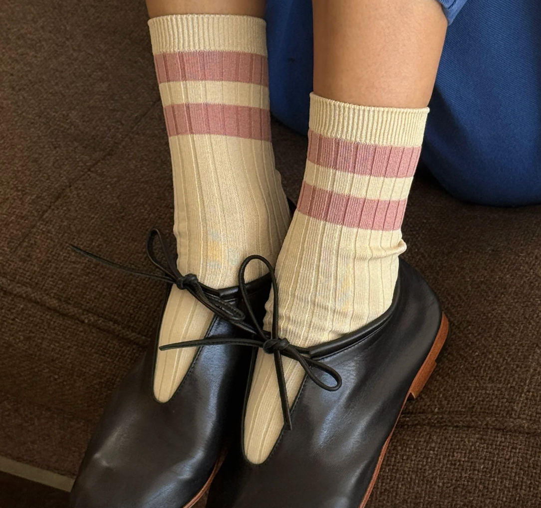 Le Bon Shoppe Her Varsity Socks Rose