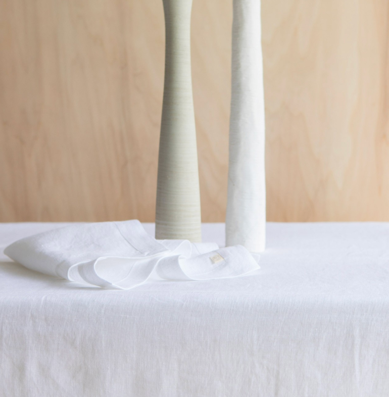 Gabrielle Paris Tablecloth Snow 175x300