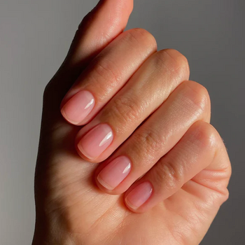 Karolin van Loon Hydra Glow Nail Polish