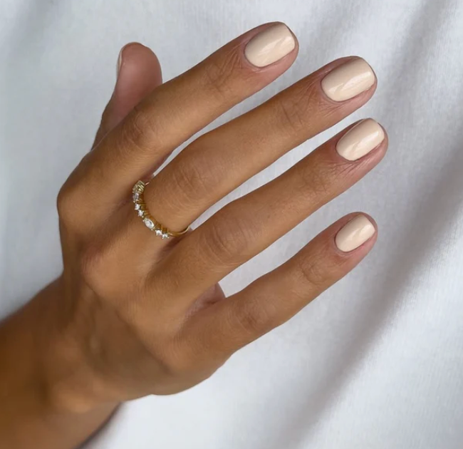 Karolin van Loon Jardin De Lys Nail Polish