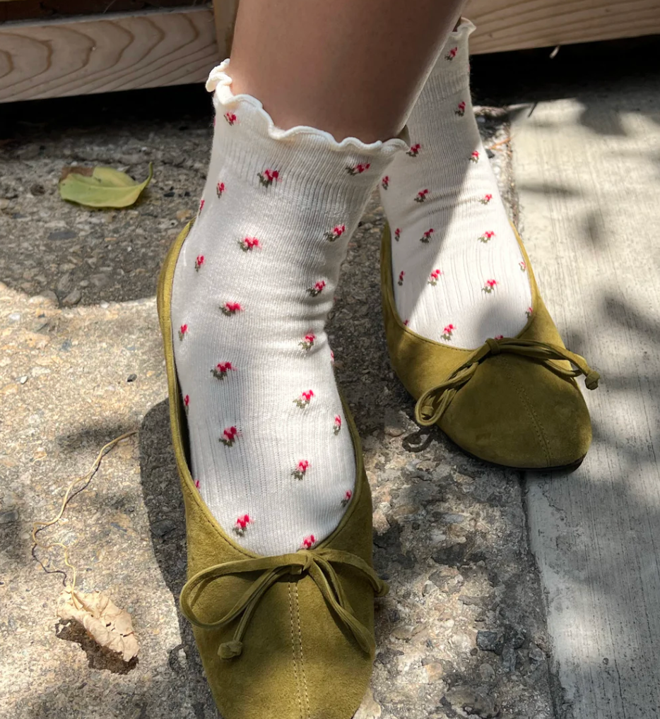 Le Bon Shoppe Ruffled Hugger Crew Socks Cream Petal