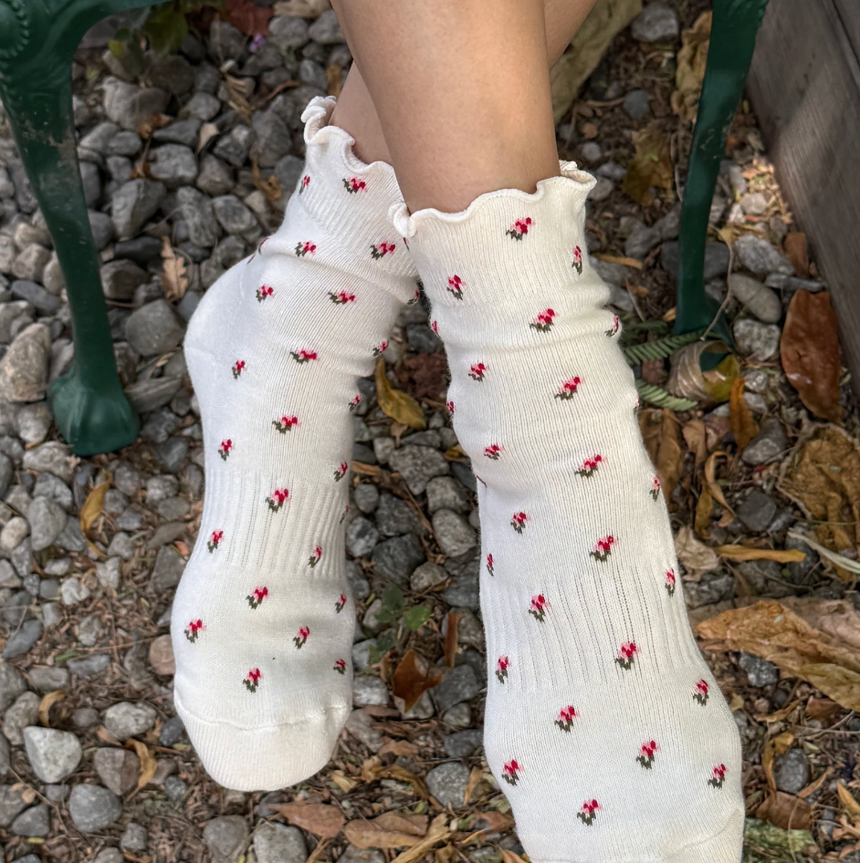 Le Bon Shoppe Ruffled Hugger Crew Socks Cream Petal