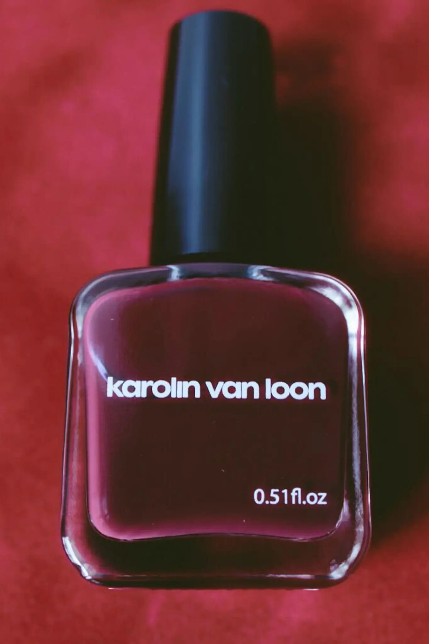 Karolin van Loon Bordeaux Velours Nail Polish