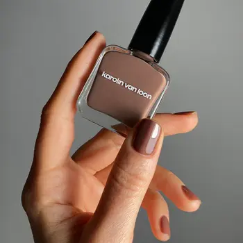 Karolin van Loon Fleur De Bois Nail Polish