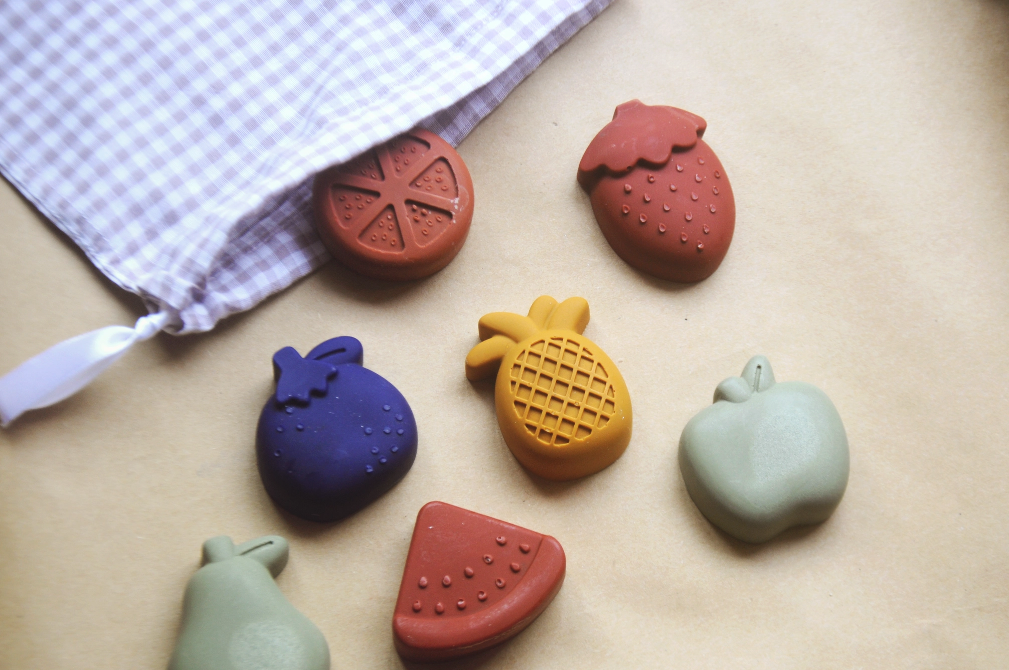 Smilogy Market Day Mini Sack | All-Natural Beeswax Fruit Crayons