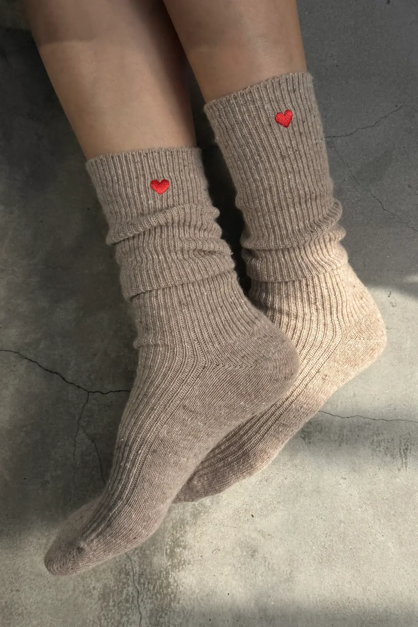 Le Bon Shoppe Embroidered Snow Socks Tan