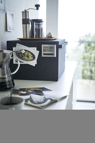 Yamazaki Yamazaki Broodtrommel - Tower - black Yamazaki Yamazaki Broodtrommel - Tower - black