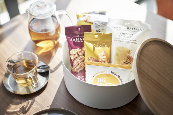 Yamazaki Yamazaki Opbergdoos met Deksel - Rin - White Yamazaki Yamazaki Opbergdoos met Deksel - Rin - White