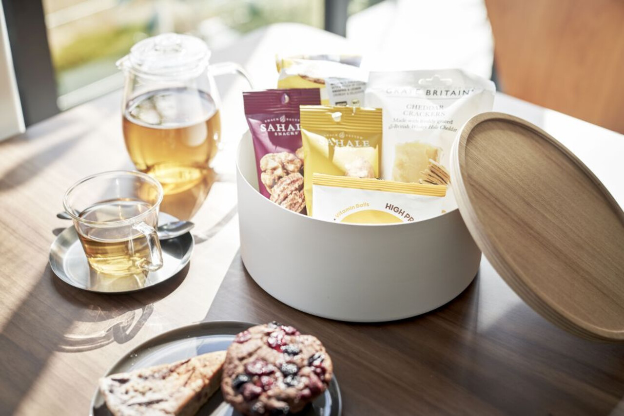 Yamazaki Yamazaki Opbergdoos met Deksel - Rin - White Yamazaki Yamazaki Opbergdoos met Deksel - Rin - White