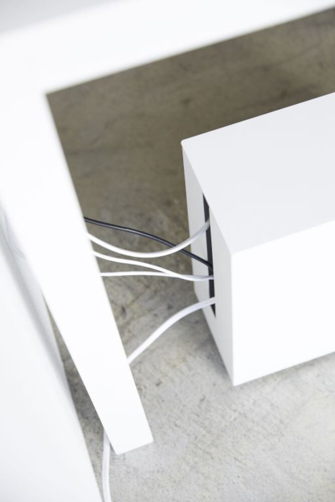 Yamazaki Yamazaki Kabelbox met Wielen - Tower - White Yamazaki Yamazaki Kabelbox met Wielen - Tower - White