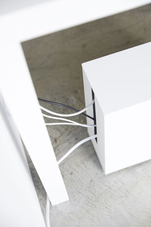 Yamazaki Yamazaki Kabelbox met Wielen - Tower - White Yamazaki Yamazaki Kabelbox met Wielen - Tower - White